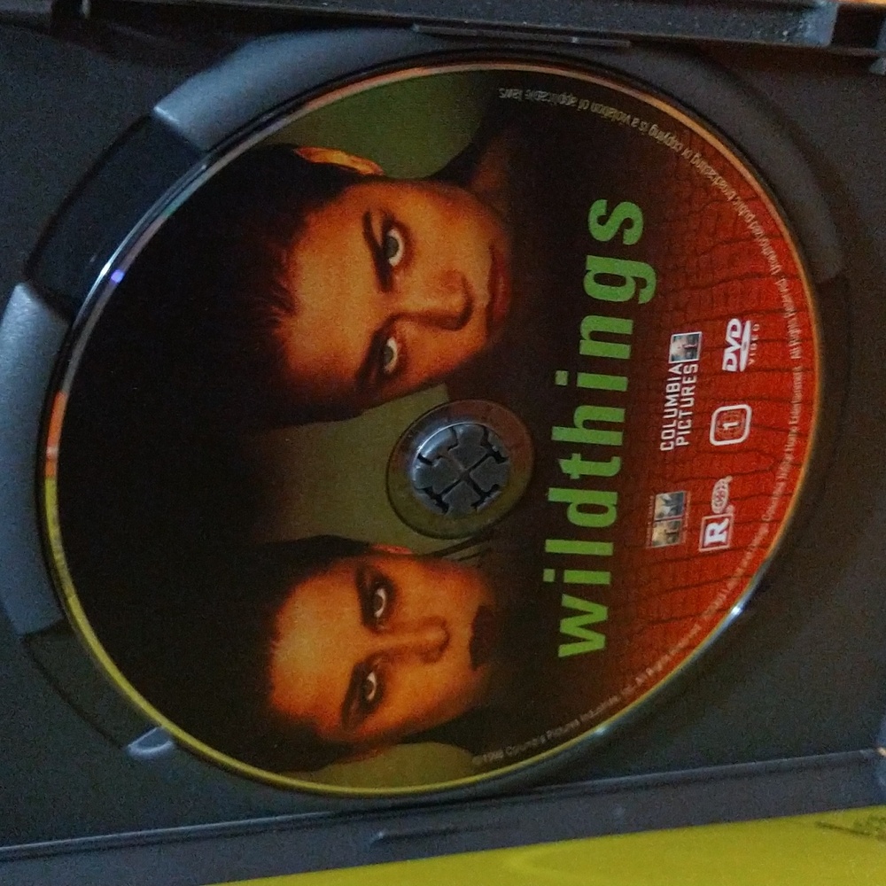 Wild Things DVD - Picture 5 of 6
